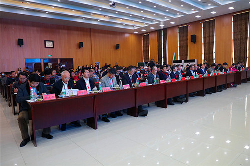 全国农科研究生志愿服务联盟成立大会暨产学融合助力绿色发展和乡村振兴论坛在江南官方网站_江南(中国)股份有限公司,举办